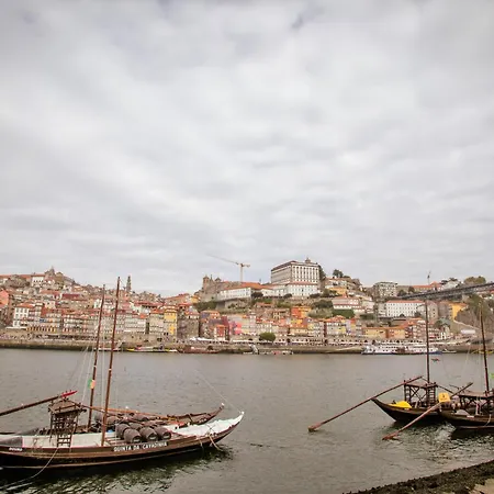 Porto Views & Wines By Porto Hosts Lägenhet *