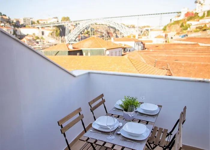 Porto Views & Wines By Porto Hosts Vila Nova de Gaia