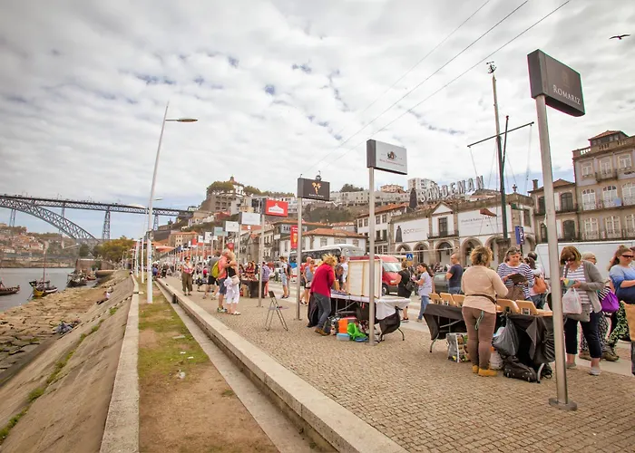 Porto Views & Wines By Porto Hosts