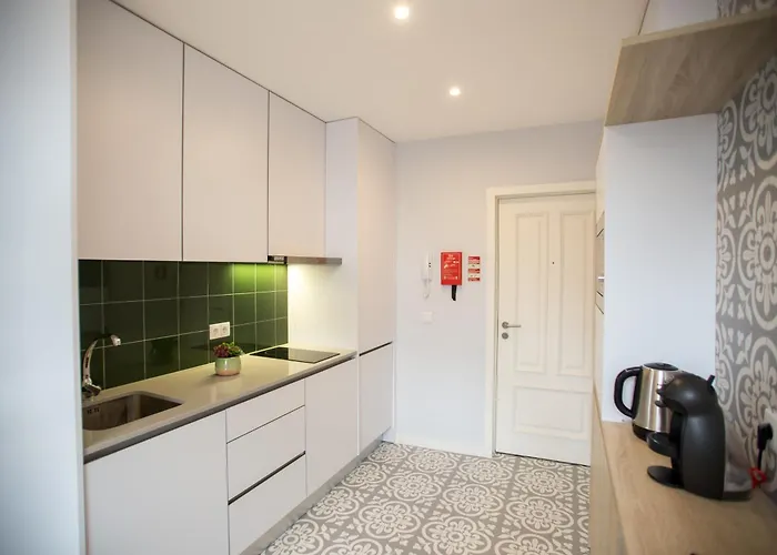 Porto Views & Wines By Porto Hosts Daire