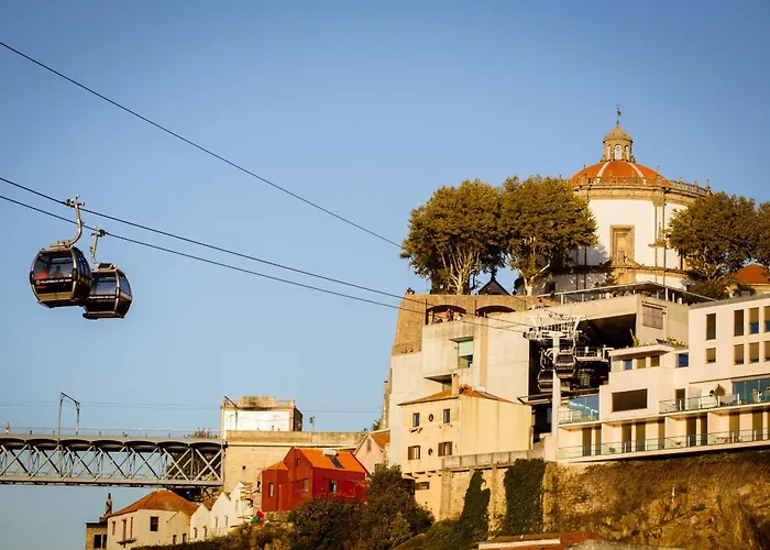 Porto Views & Wines By Porto Hosts * 加亚新城