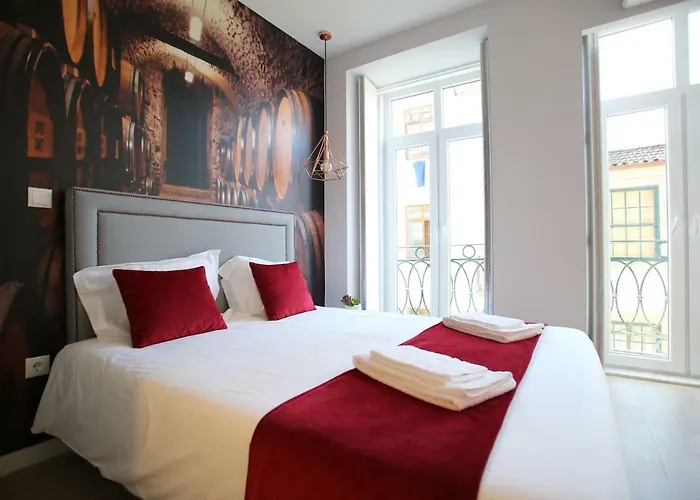 Porto Views & Wines By Porto Hosts Vila Nova de Gaia