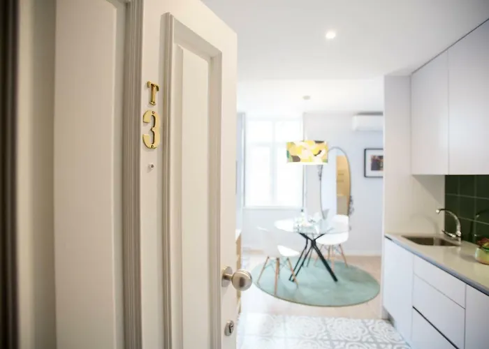 Porto Views & Wines By Porto Hosts * 加亚新城